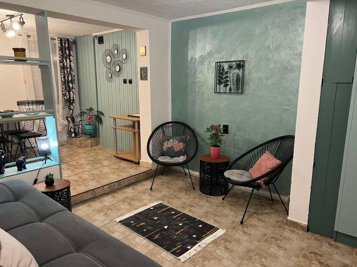 شقة Old House Morinj المظهر الخارجي الصورة